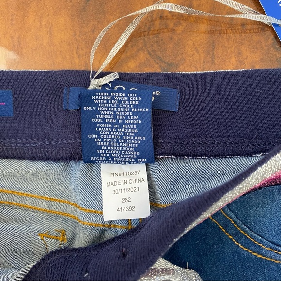 NWT Vigoss Youth Bermuda Shorts - Picture 6 of 8